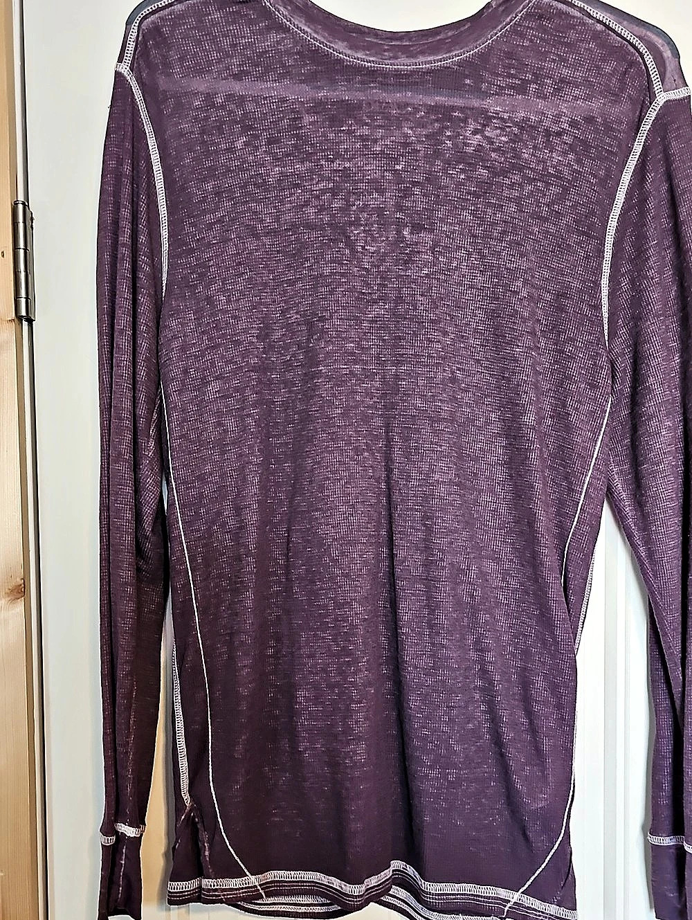Buckle Black Long Sleeve Top in Purple Size Medium Like New
